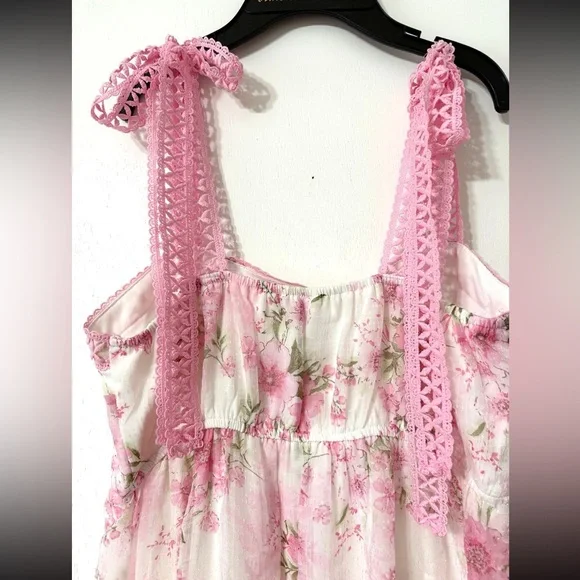 Floral Pink maternity Maxi Dress - Picture 6 of 7